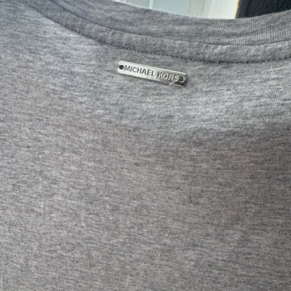 Michael Kors / Women's Top / Color Gray - Picture 7 of 7